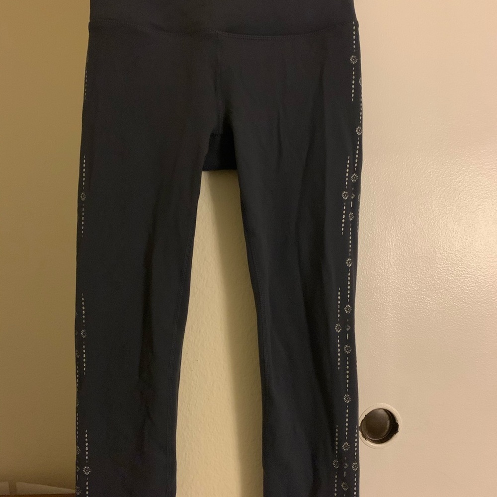 Yoga pants - Picture 3 of 4